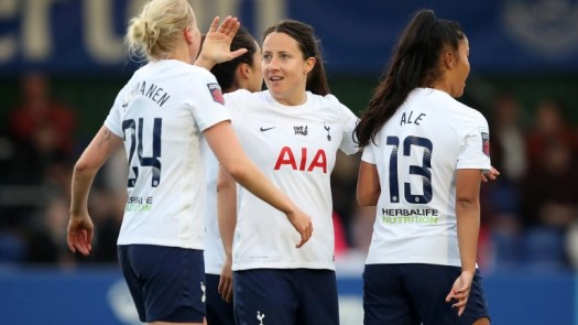 Maeva Clemaron, with Eveliina Sumanen and Asmita Ale